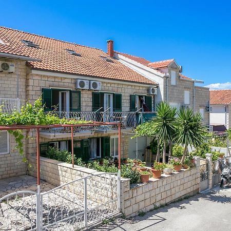 Apartments And Rooms With Parking Space Supetar, Brac - 5658 Exterior foto