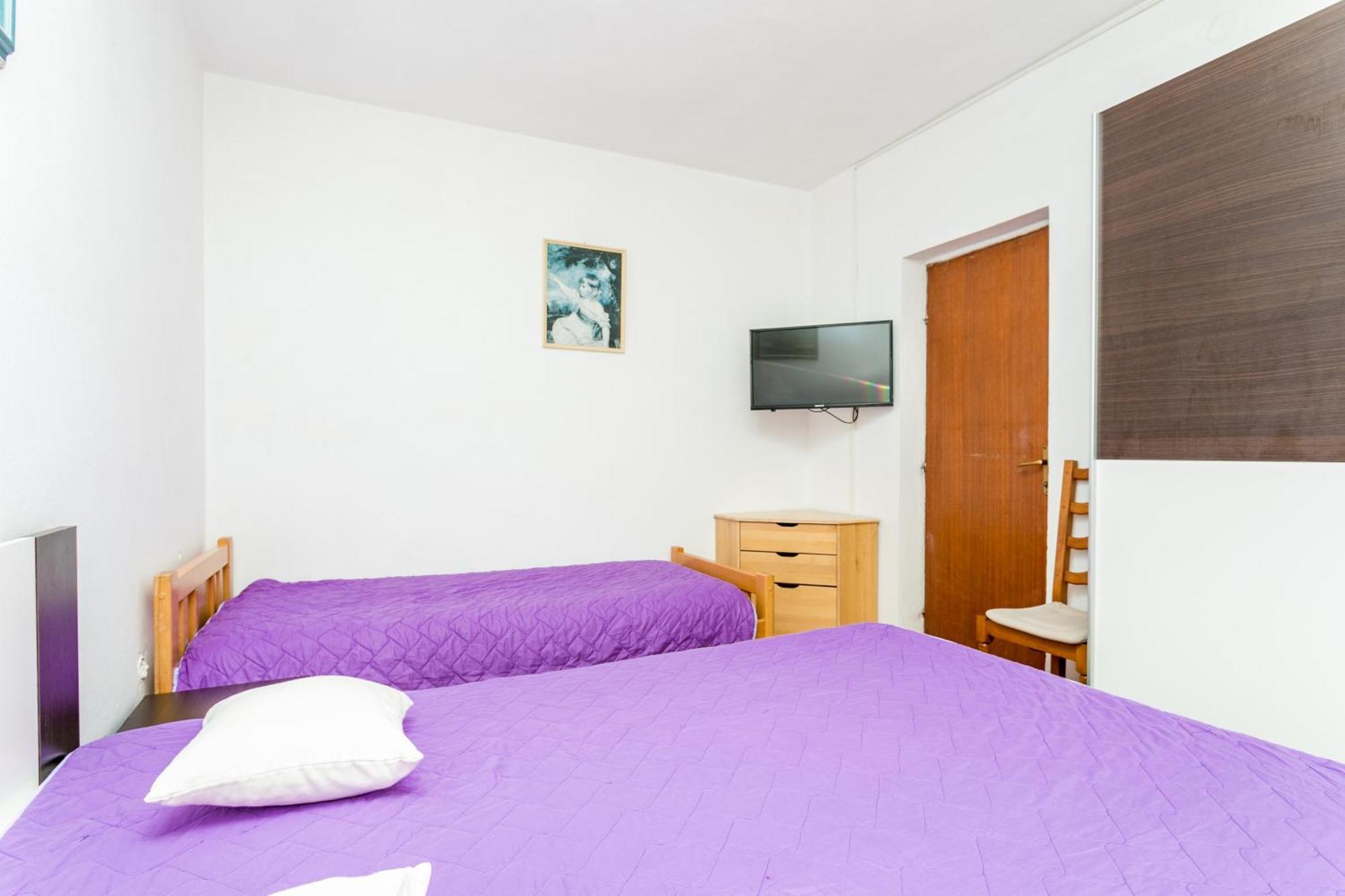 Apartments And Rooms With Parking Space Supetar, Brac - 5658 Habitación foto